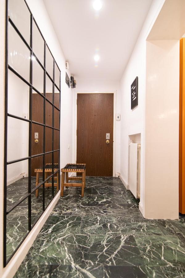 Amazing New Flat City Center Bucharest Exterior photo